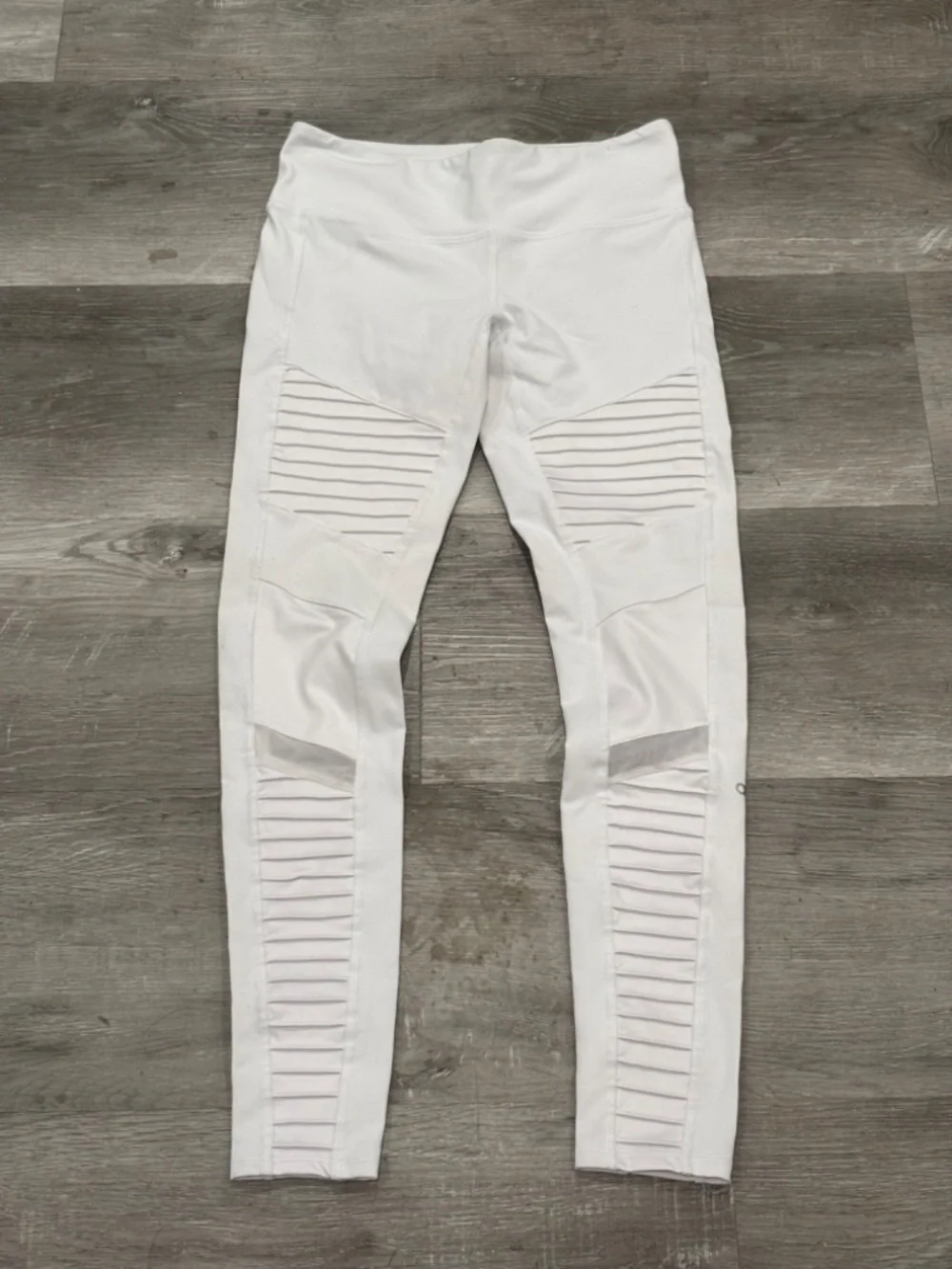 ALO Yoga High Waisted Moto Leggings Pants White Active Stretch Womens S NWOT